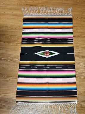 Handwoven Black Multi-Color Serape-Style Home Accent Rug